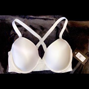 Fredericks of Hollywood extreme push-up bra